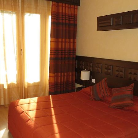 Logis Hotel Restaurant Chez Nous Sainte-Croix  Bilik gambar